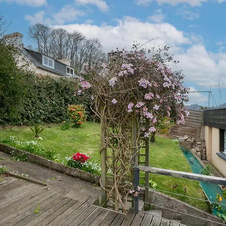Maison Au Port De Holiday home Lezardrieux